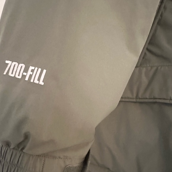 “SOLD”Supreme water proof coat. - Picture 12 of 14